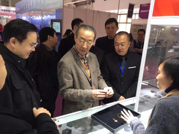 微信图片_20181115130930.jpg